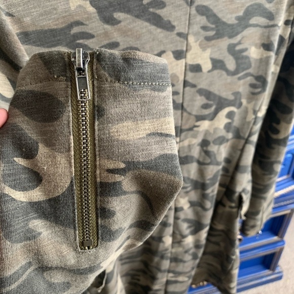 Mur Mur Camo Long Zip Sweater Tunic Size Small - Picture 5 of 5